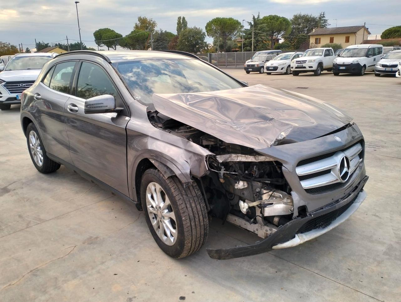 Mercedes-benz GLA 200 CDI Automatic 4Matic - SINISTRATA