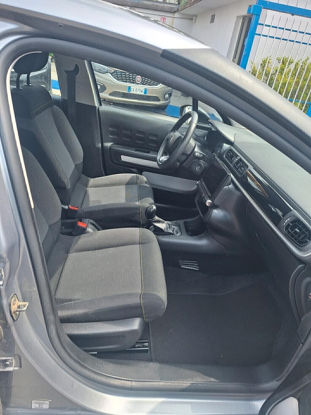 Citroen C3 PureTech 83 S&S Shine