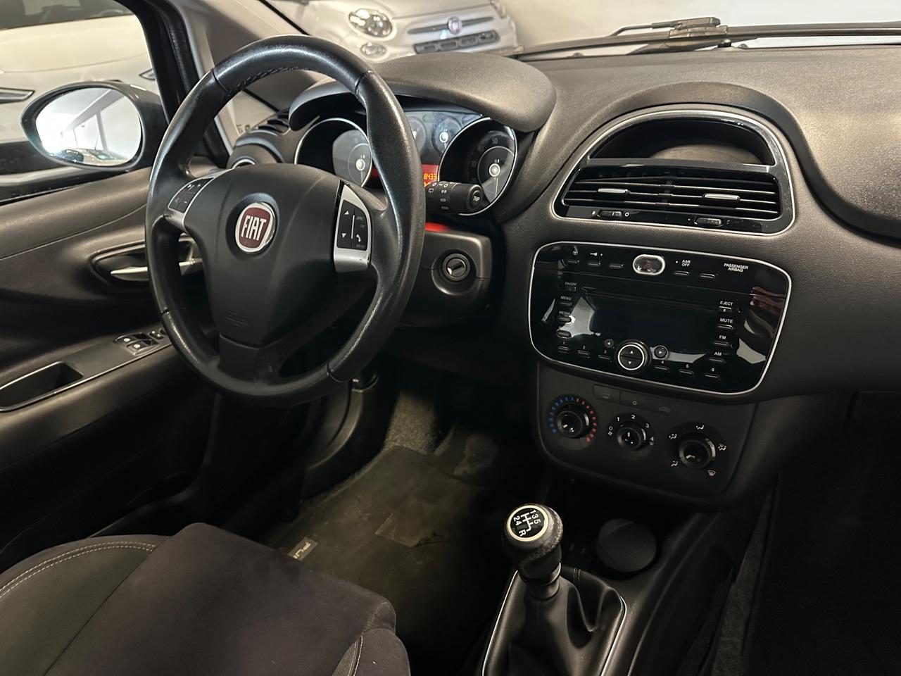 FIAT PUNTO 1.2 BENZINA 69CV NEOPATENTATI UNIPRO