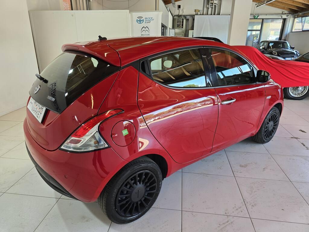 Lancia Ypsilon 5 Porte 1.0 FireFly Hybrid Silver PASSAGGIO DI PROPRIETA' INCLUSO