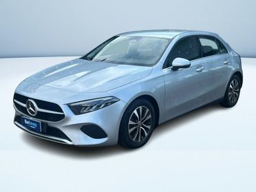 Mercedes Classe A 180 180 D Advanced 8G-DCT