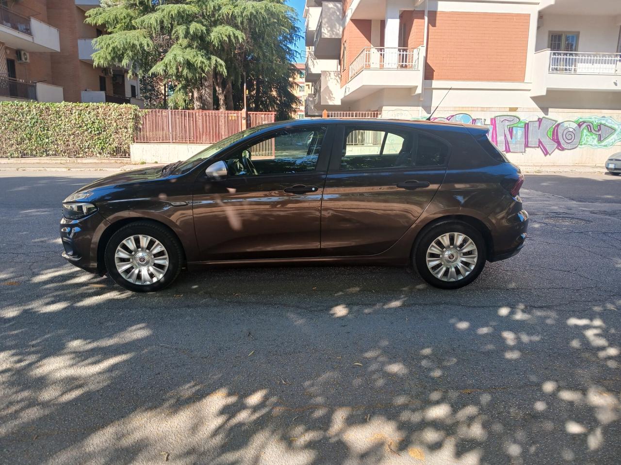 Fiat Tipo 1.3 Mjt S&S 5 porte Easy