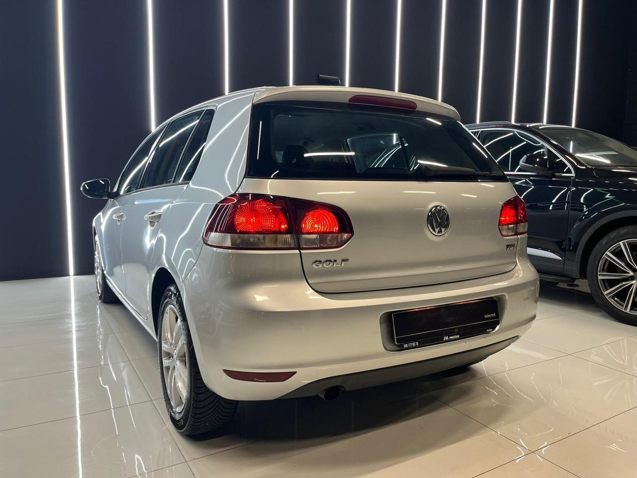 Volkswagen Golf 1.6 TDI 5p. Highline OK NEOPATENTATI