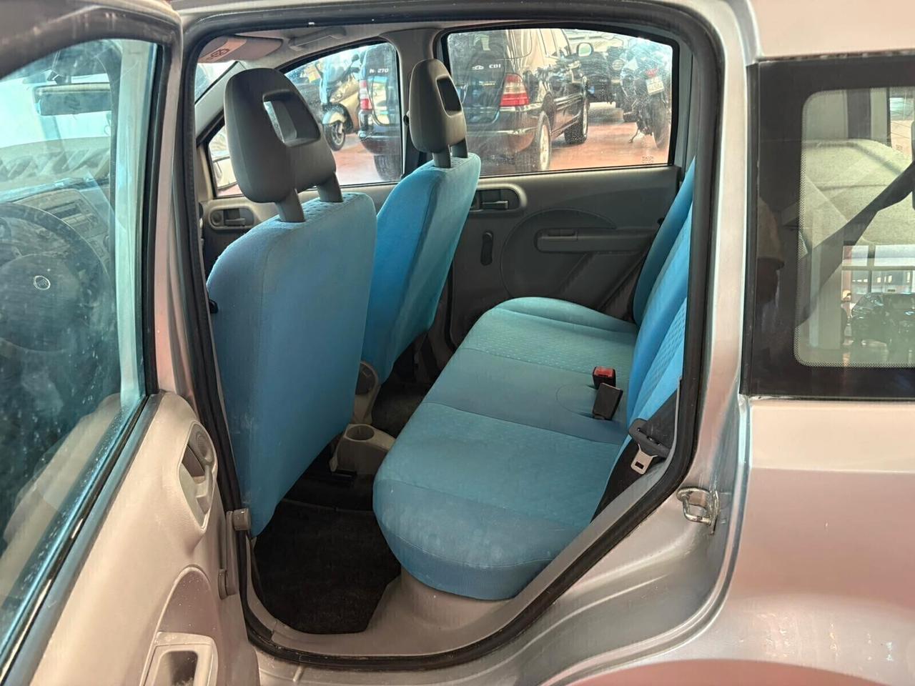 FIAT PANDA CAMBIO AUT. DUALOGIC Benz.1.2 CV 60 X NEOPATENTATI Km136.409 Certificati