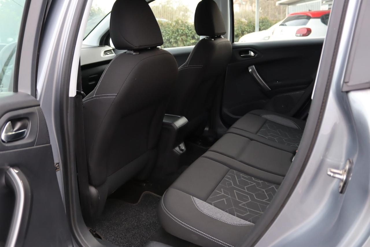 Peugeot 2008 PureTech 82 Active