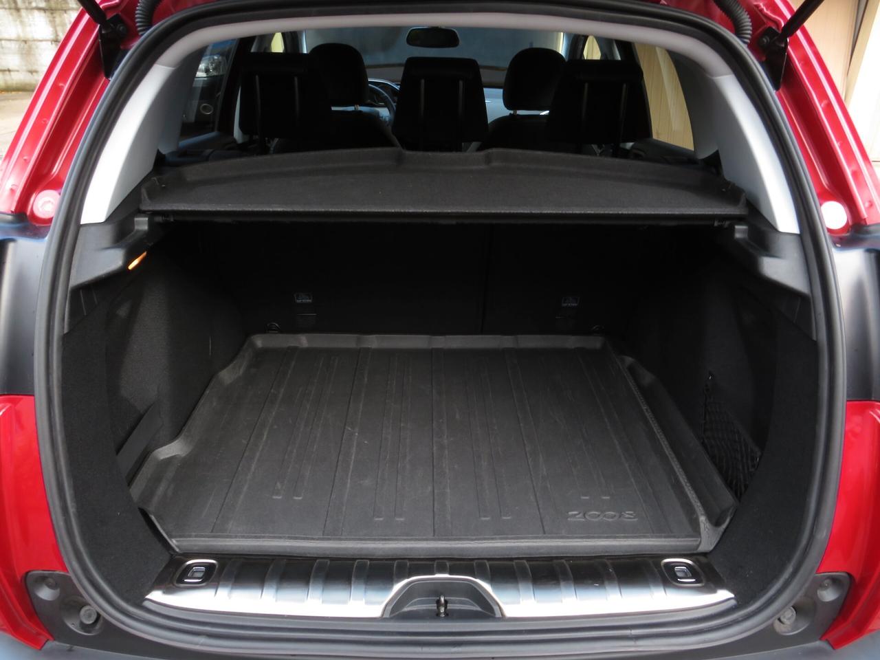 Peugeot 2008 BlueHDi 100 Allure