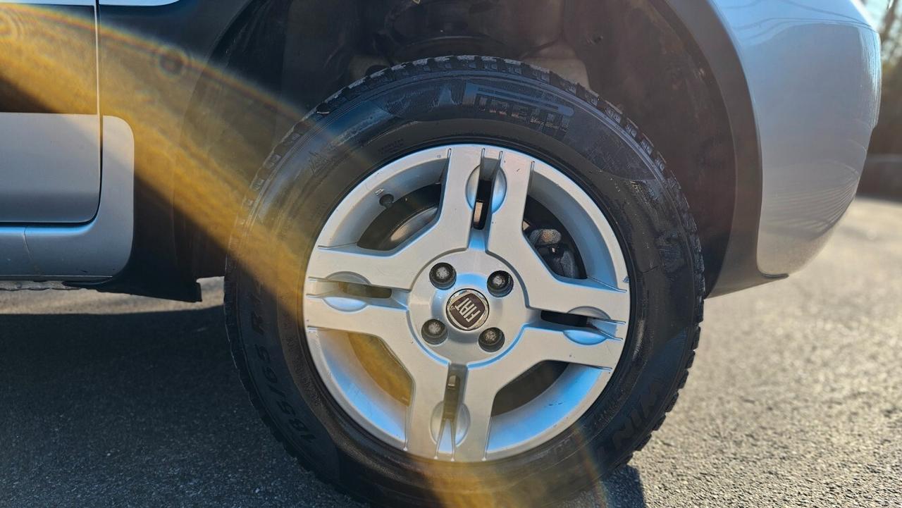 Fiat Panda 1.3 MJT 16V DPF 4x4 Climbing *ELD*