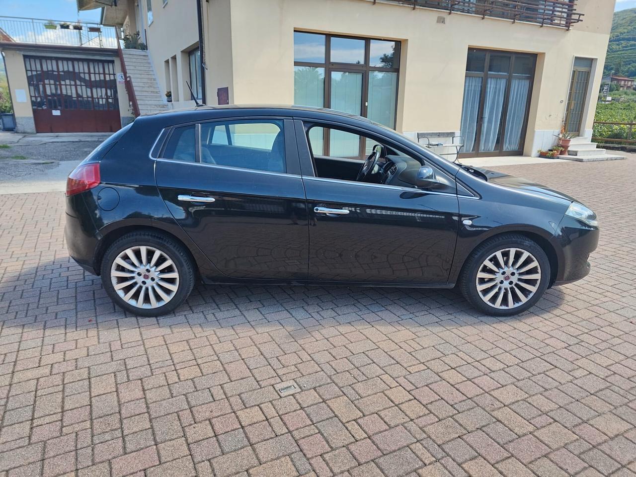 Fiat Bravo 1.6 MJT 5 porte clima neopatentati