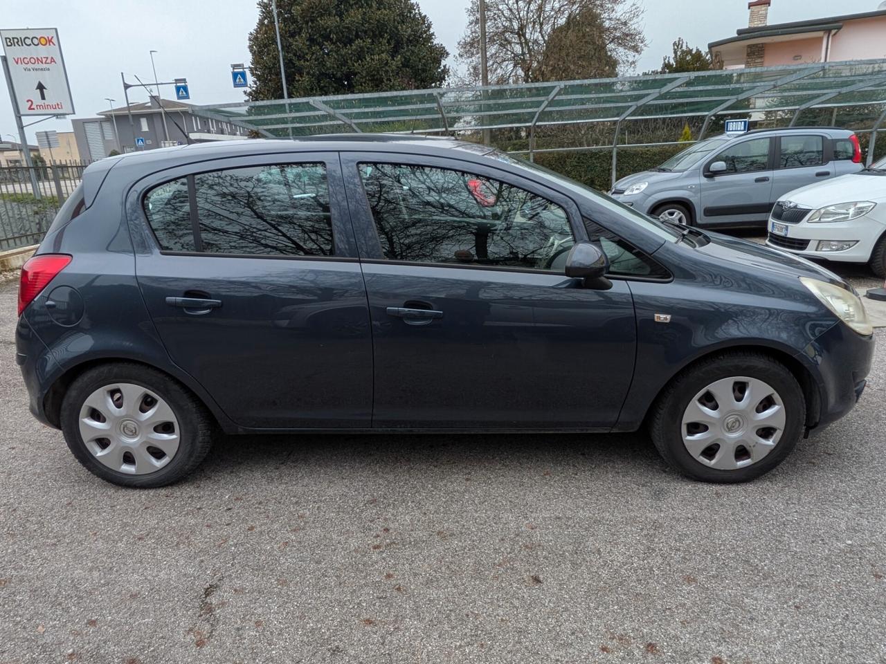 OPEL CORSA 1.2 80cv benzina - UNICO PROPRIETARIO – 2008 NEOPATENTATI