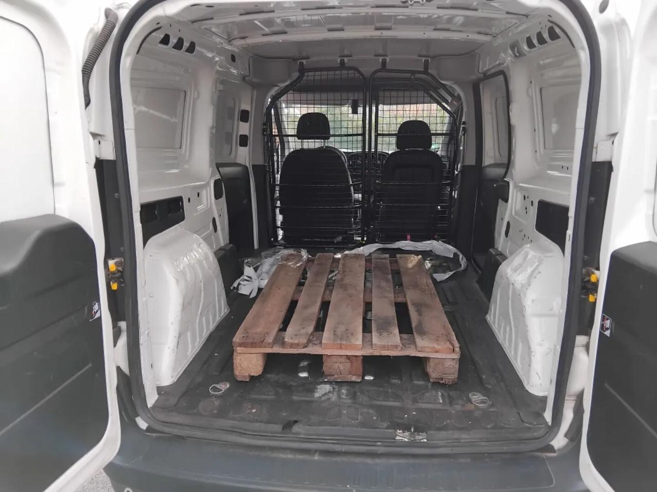 Fiat Doblo Doblò 1.6 MJT 120CV Pianale Cabinato Maxi Easy