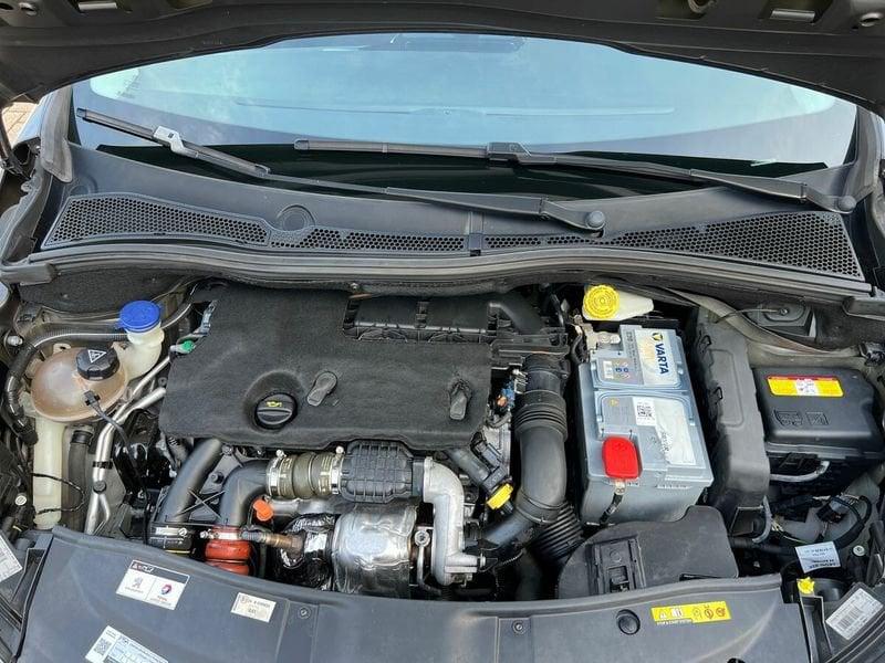 Peugeot 2008 1.6 e-HDi 92 CV Stop&Start Allure