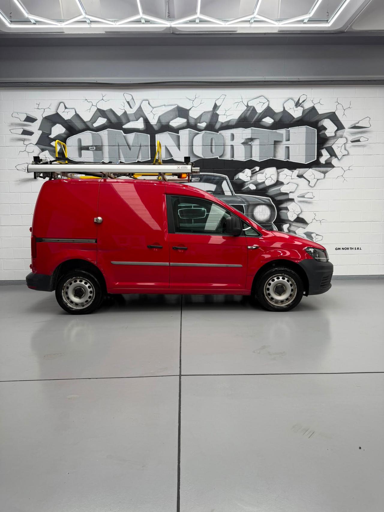Volkswagen Caddy 2.0 TDI 122 CV 4Motion Furgone Business