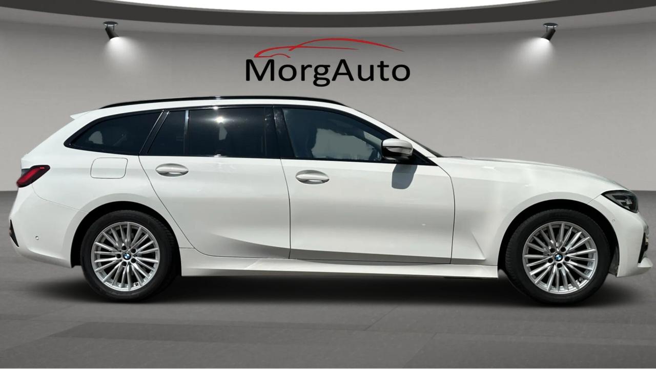 BMW 320d Touring mhev 48V xdrive Sport Automatica