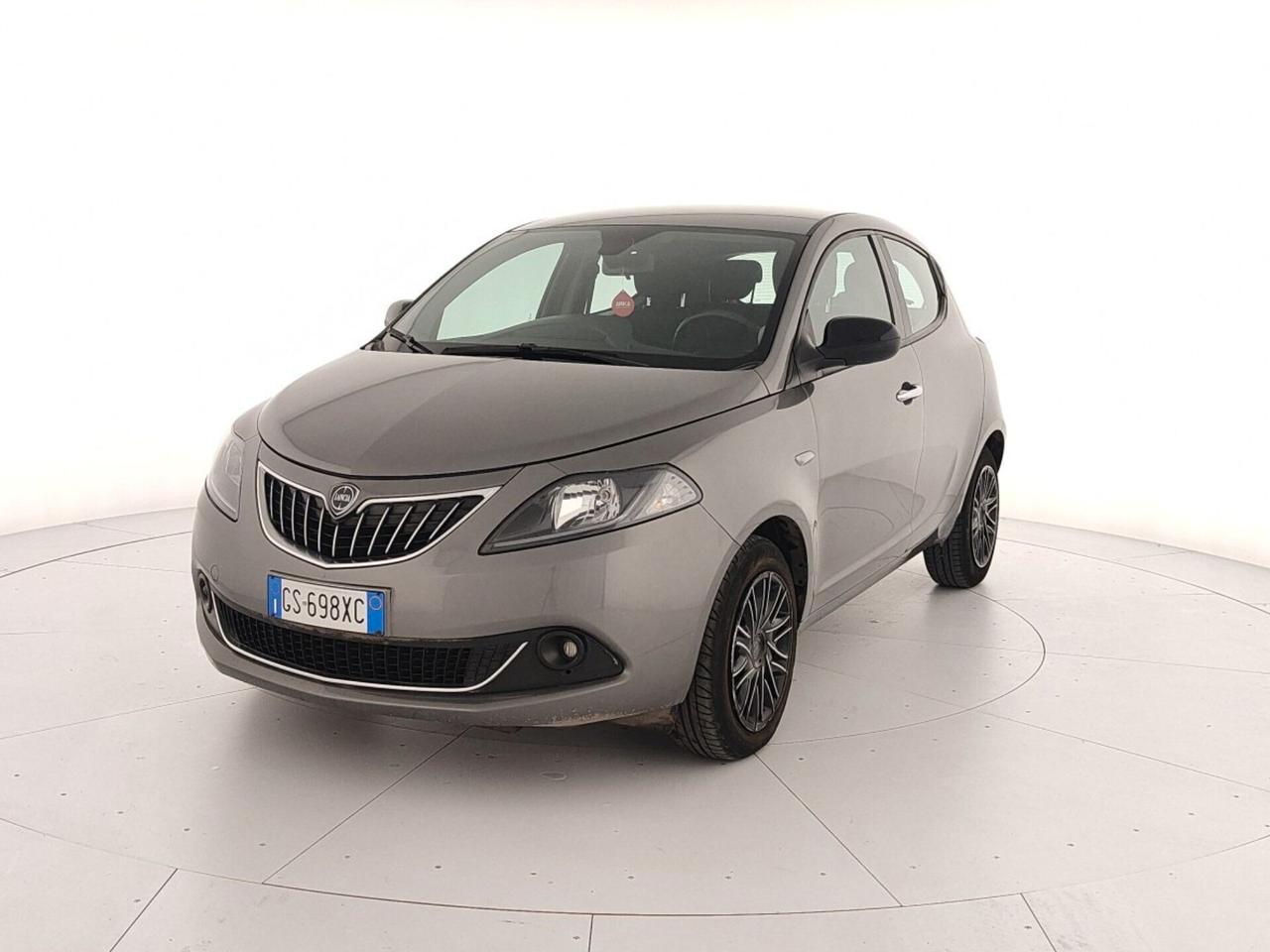 Lancia Ypsilon 1.0 FireFly 5 porte S&S Hybrid Platino