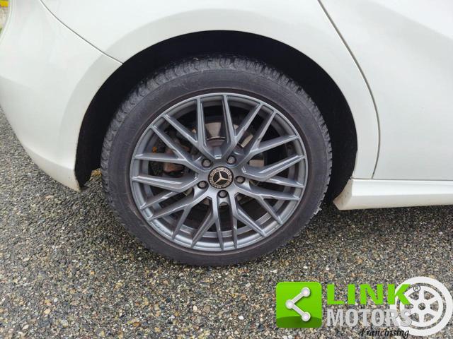 MERCEDES-BENZ A 180 d Premium