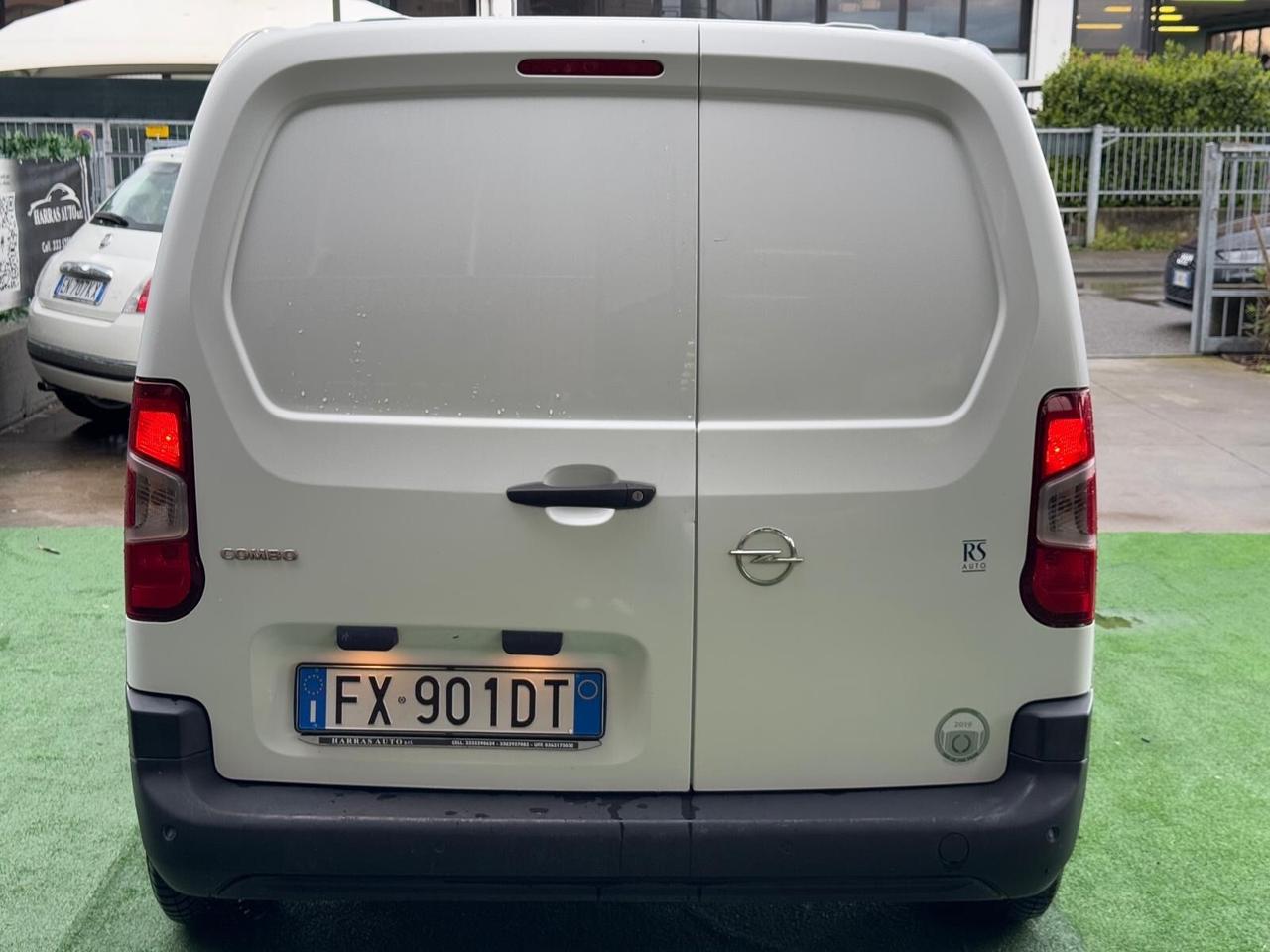 Opel Combo Cargo 1.6 Diesel PC 1000kg Edition