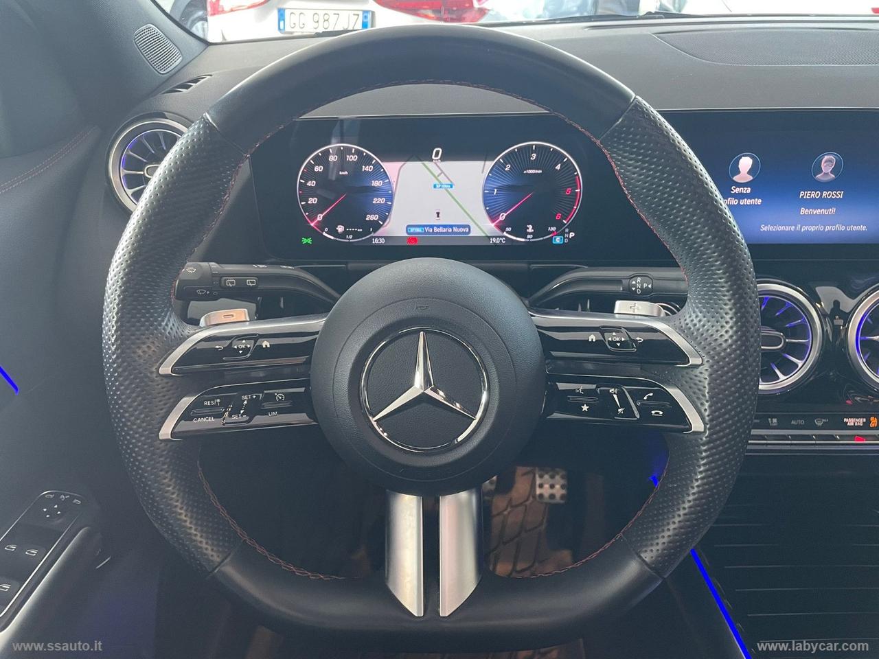 MERCEDES-BENZ GLA 200 d Automatic AMG Line Adv.Plus TETTO PANORAMICO
