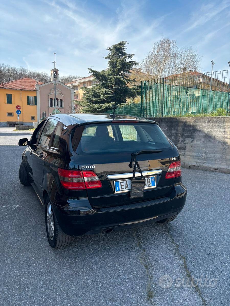 MERCEDES CLASSE B 180 2.0DIESEL 2010
