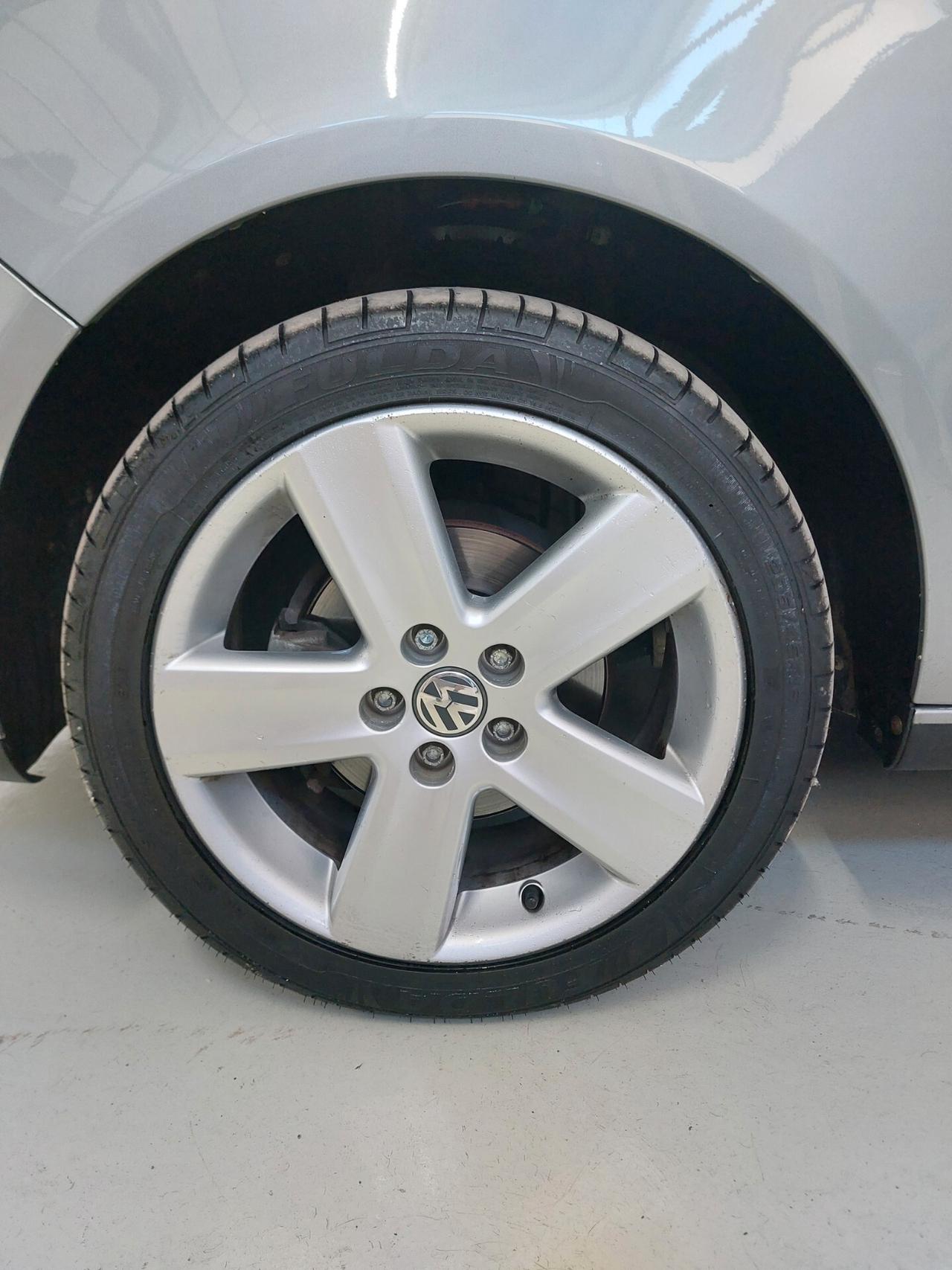 Volkswagen Polo 1.4/80CV TDI 5p. Sportline