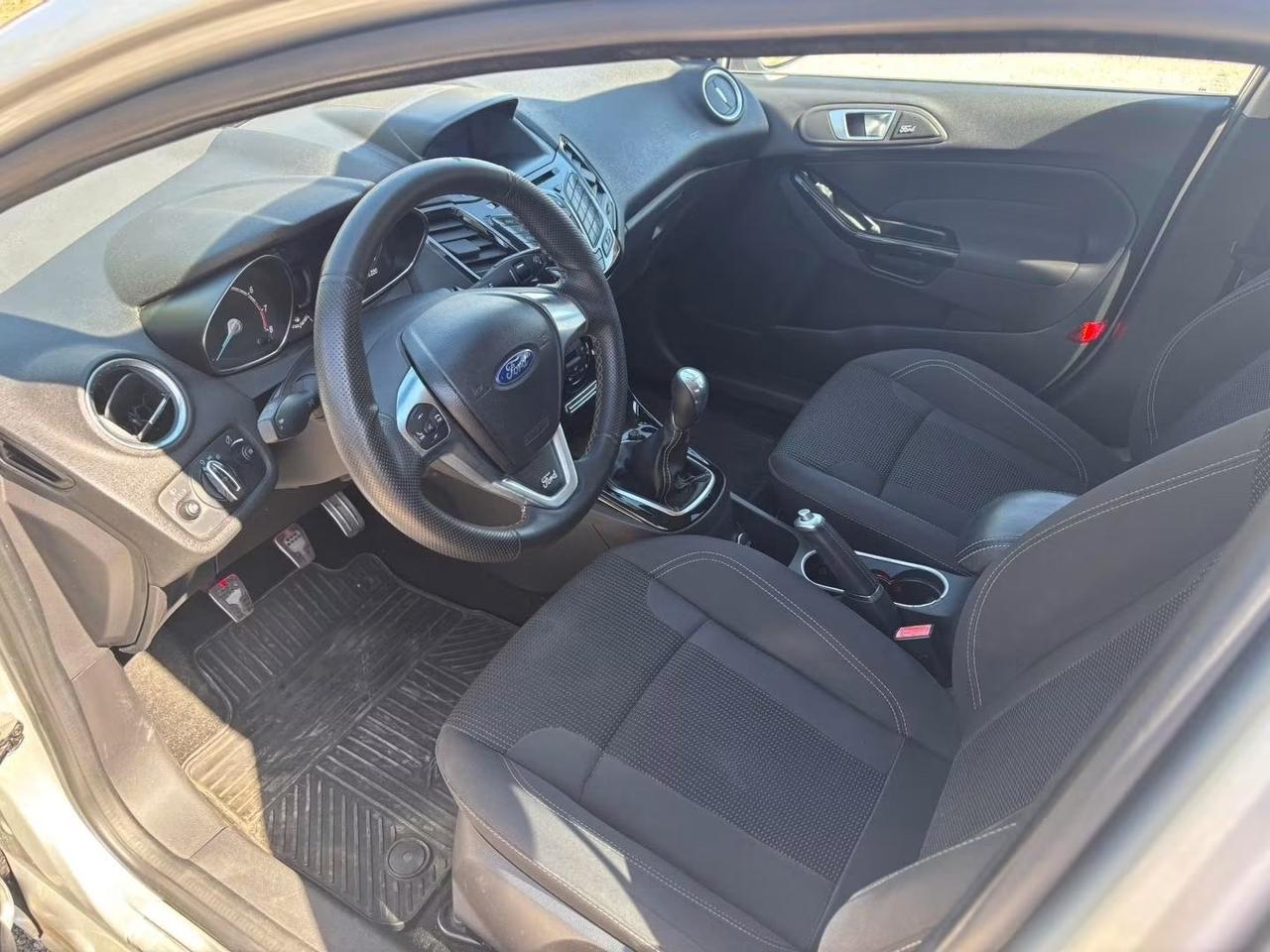 Ford Fiesta 1.0 80CV 5 porte Titanium