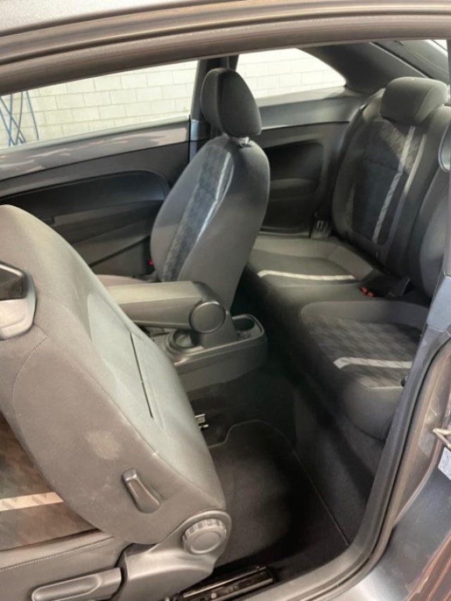 VOLKSWAGEN Maggiolino 2.0 TDI Design BlueMotion Technology