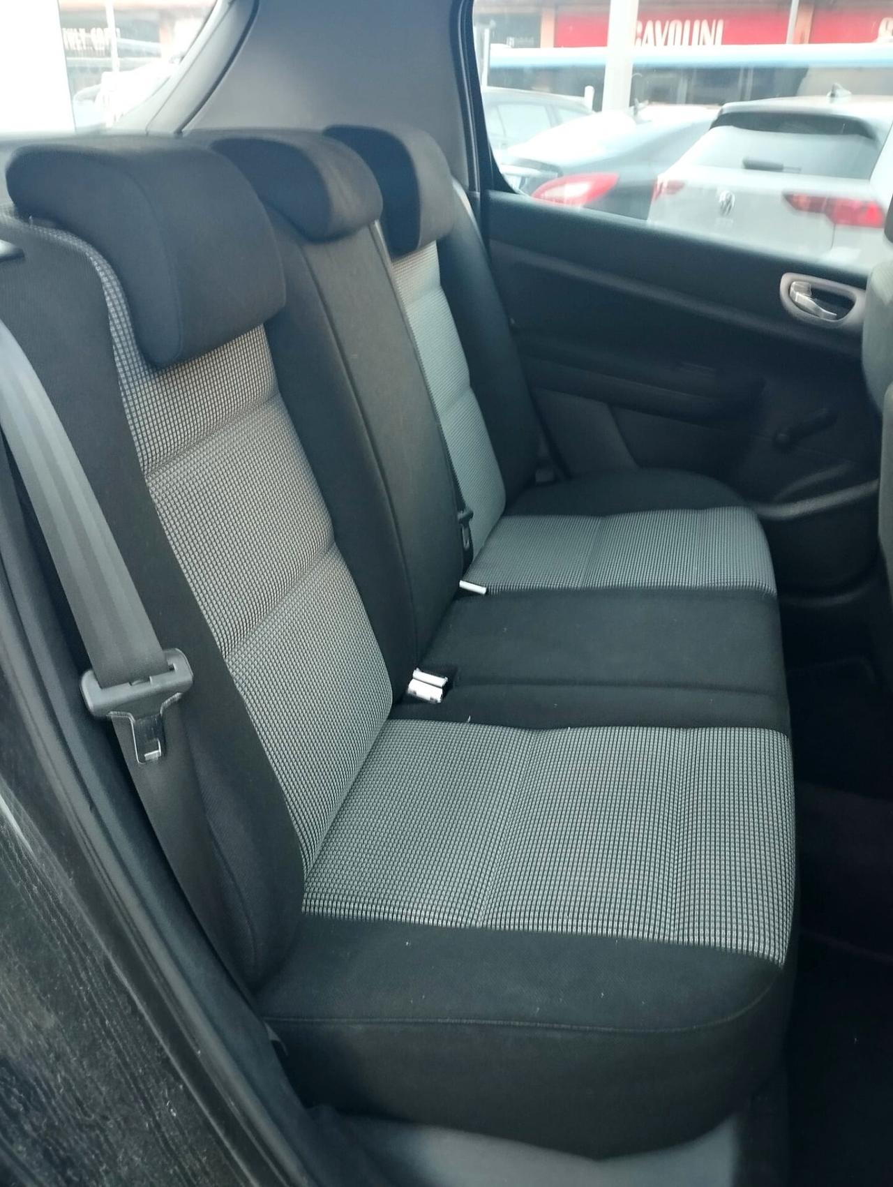 Peugeot 307 1.6 16V HDi 90CV 5p. X-Line