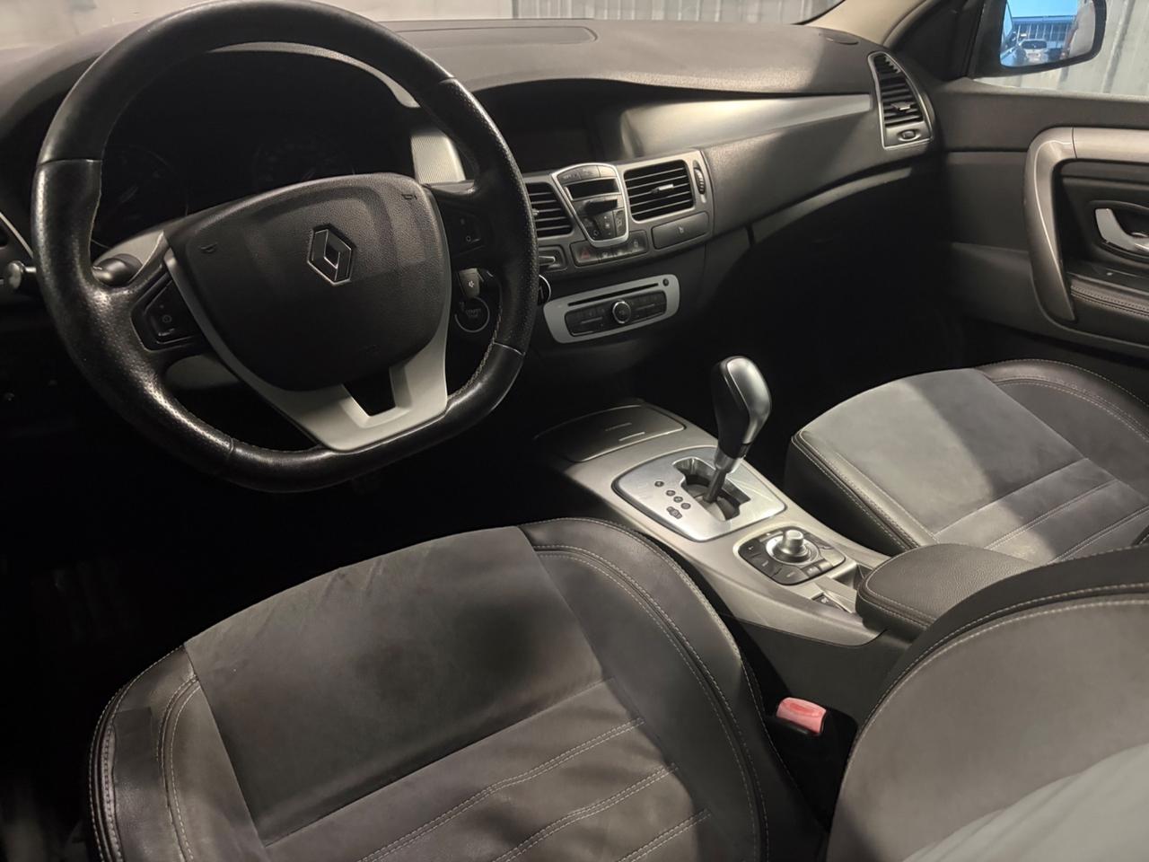 Renault Laguna 2.0 dCi 175CV SporTour Proactive 4Control ESM