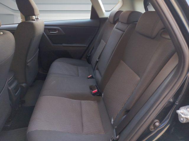 TOYOTA Auris 1.8 Hybrid 5 porte Active