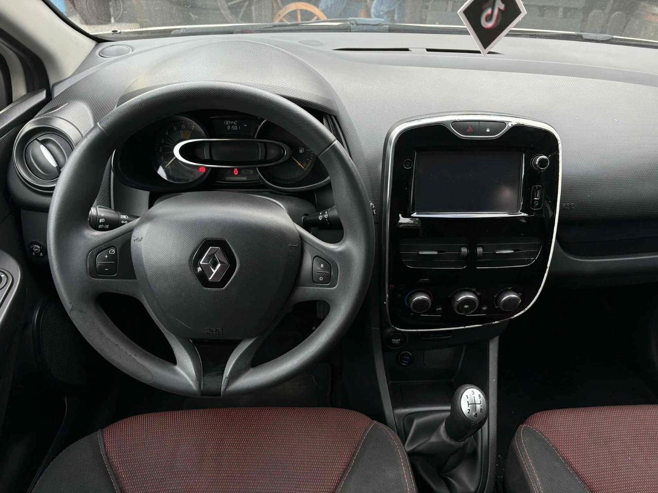 Renault Clio 1.2 75CV GPL 5 porte Live 2035