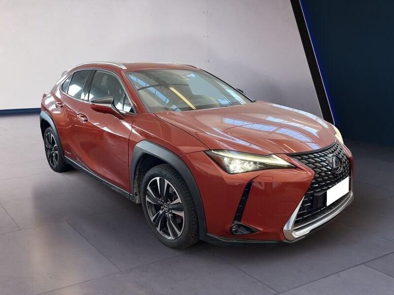 Lexus UX 2019 250h 2.0 Luxury 4wd cvt