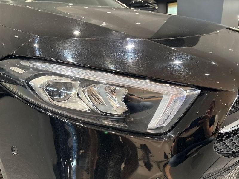 Mercedes-Benz Classe A A 180 d Sport Night edition auto