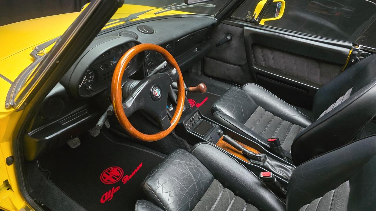 Alfa Romeo Spider certif. ASI con C.R.S