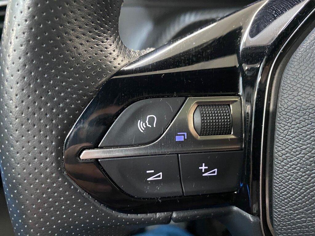 Peugeot 2008 1.2 PureTech GT - PROMO