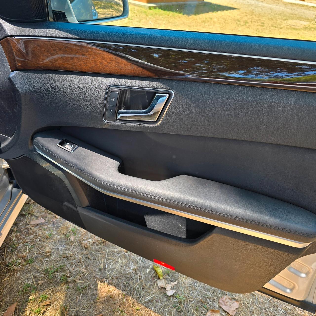 Mercedes-benz E 250 CDI BlueEFFICIENCY Elegance