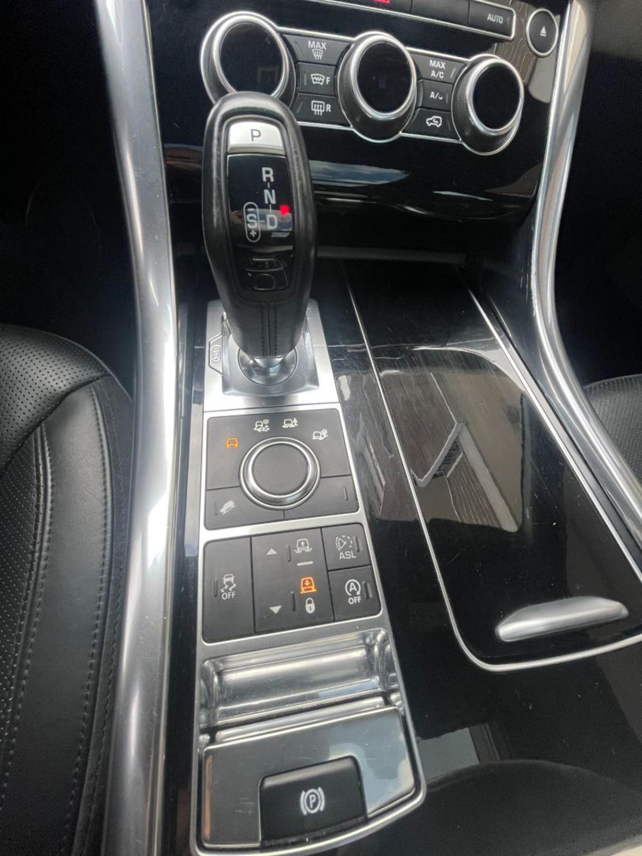 LAND ROVER Range Rover Sport 3.0 SDV6 HSE 4WD