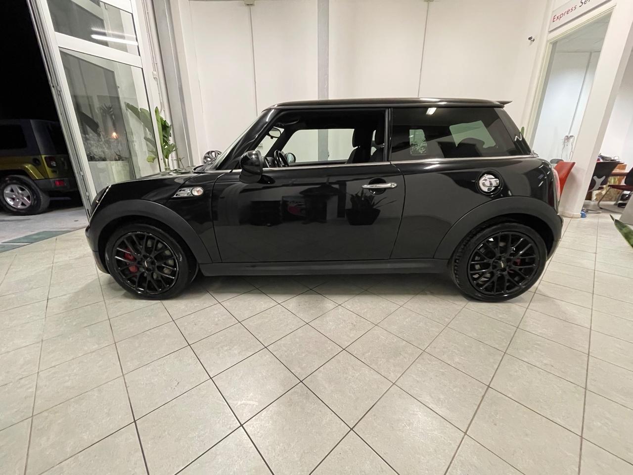 Mini John Cooper Works MINI JHON COOPER WORKS 211 CV