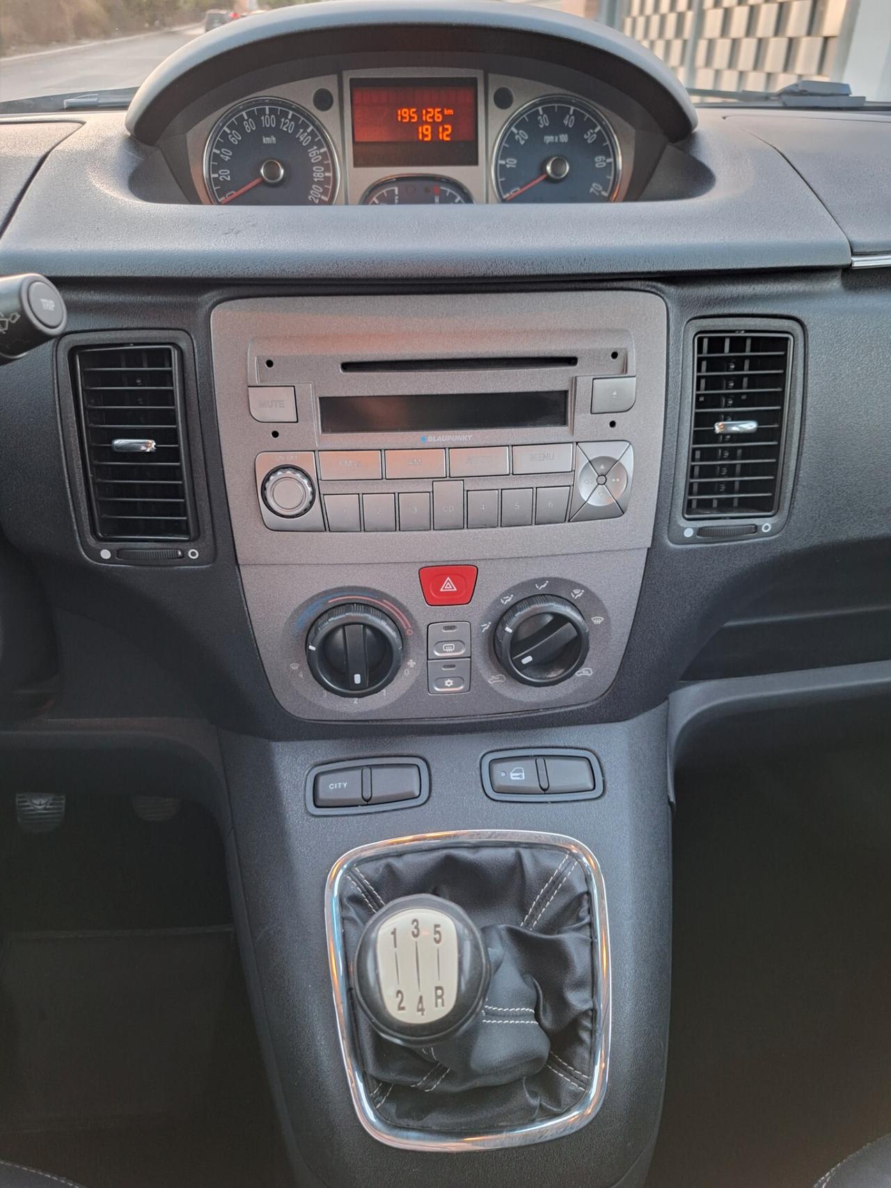 Lancia Musa 1.3 Multijet 90cv Oro