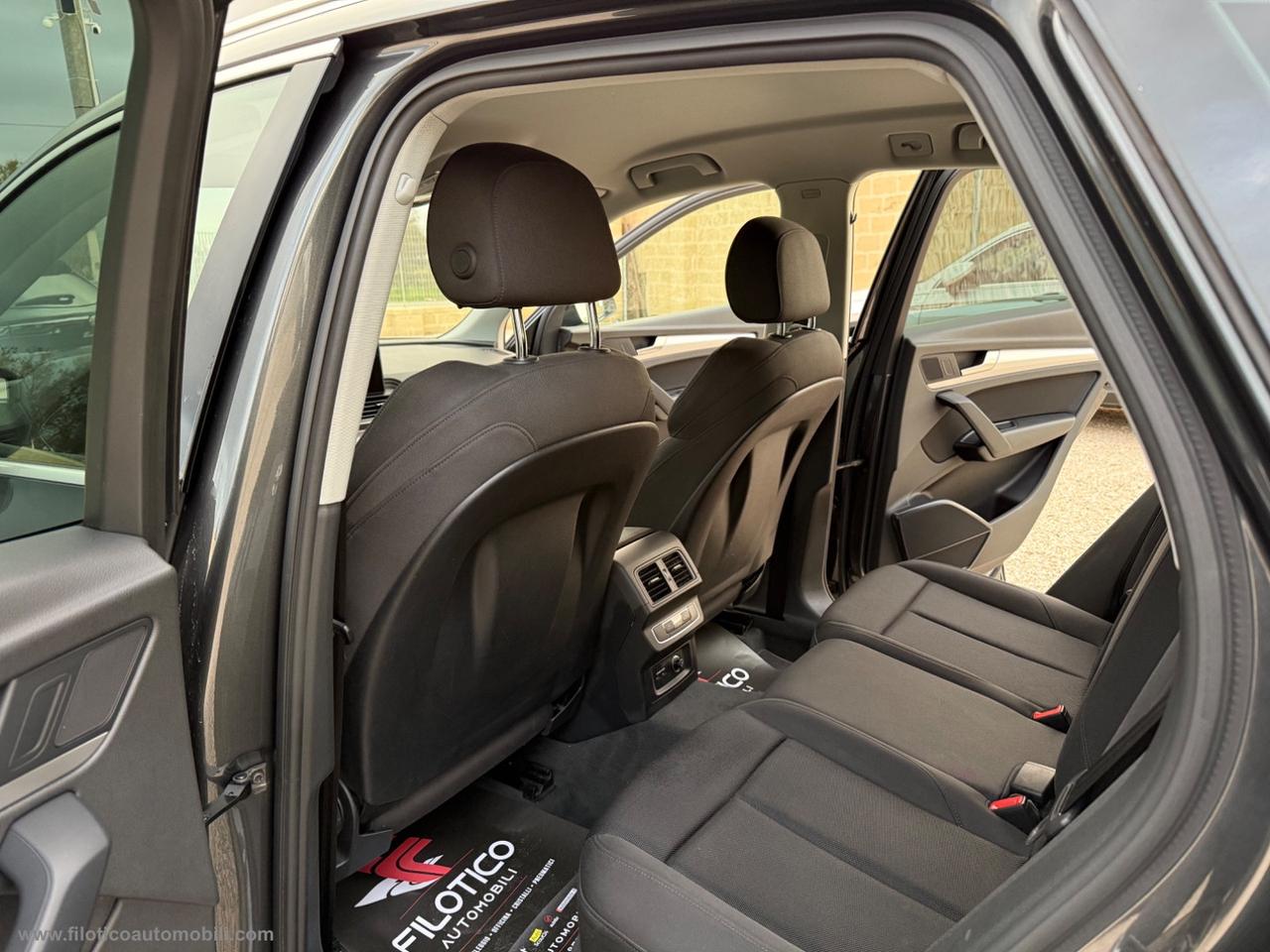 AUDI Q5 II 40 TDI MHEV 12V 204CV qu. S tr. S line UNICO PROPRIETARIO FARI MATRIX