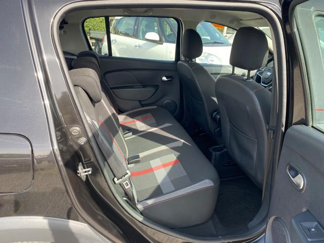 DACIA Sandero Stepway 1.5 Blue dCi 95 CV Techroad