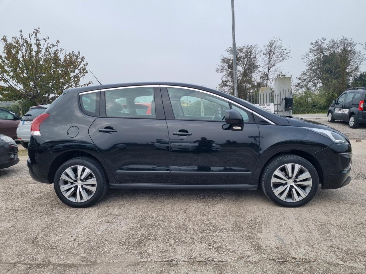 Peugeot 3008 1.6 HDi 115CV Business