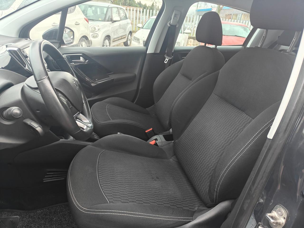 Peugeot 208 1.2 5 porte Active 2017