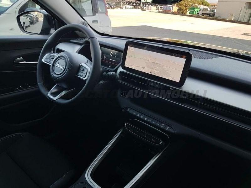 Jeep Avenger Avenger E-Hybrid Avenger Tech& Sky 1.2 110cv Dct Mhev