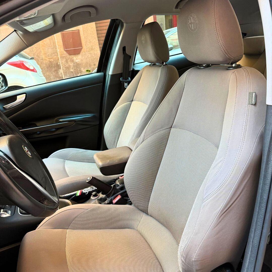 Alfa Romeo Giulietta 1.6 JTDm-2 105 CV Exclusive