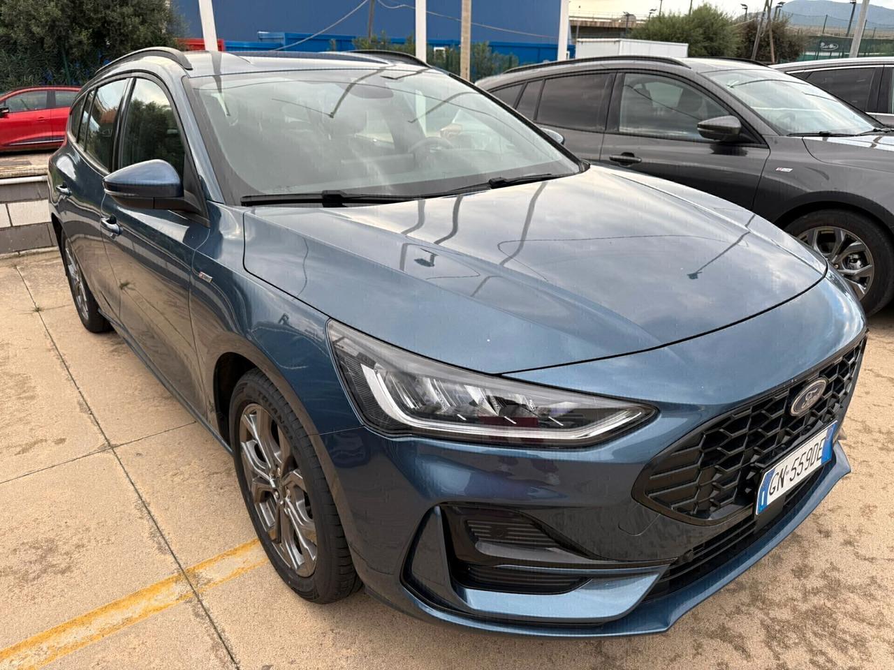 Ford Focus 1.0 EcoBoost Hybrid 125 CV SW ST Line