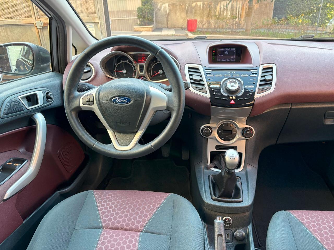 Ford Fiesta 1.4 3 porte Bz.- GPL Titanium UNIPROPRIETARIO