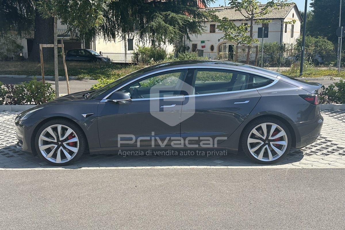 TESLA Model 3 Long Range Performance AWD