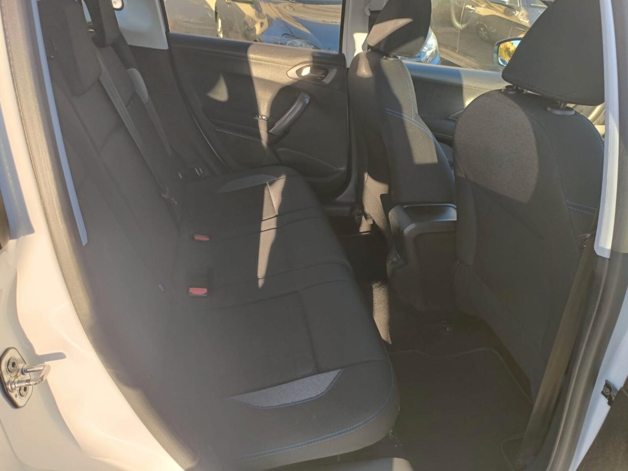Peugeot 2008 PureTech 82 S&S Allure - 2019