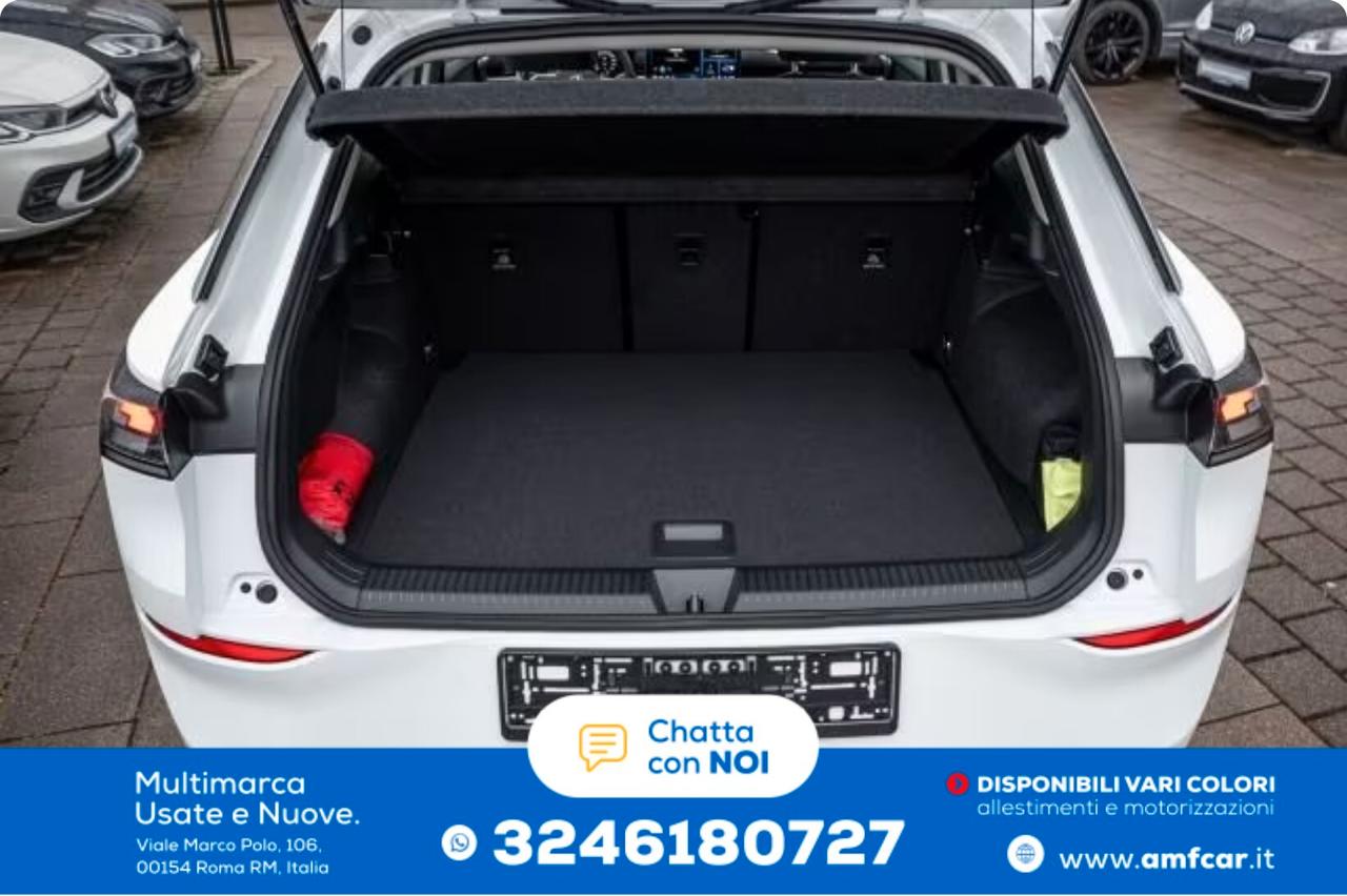 Volkswagen T-ROC 1.5 eTSI LIFE LED APP ACC R-KAM ACC 16" DSG