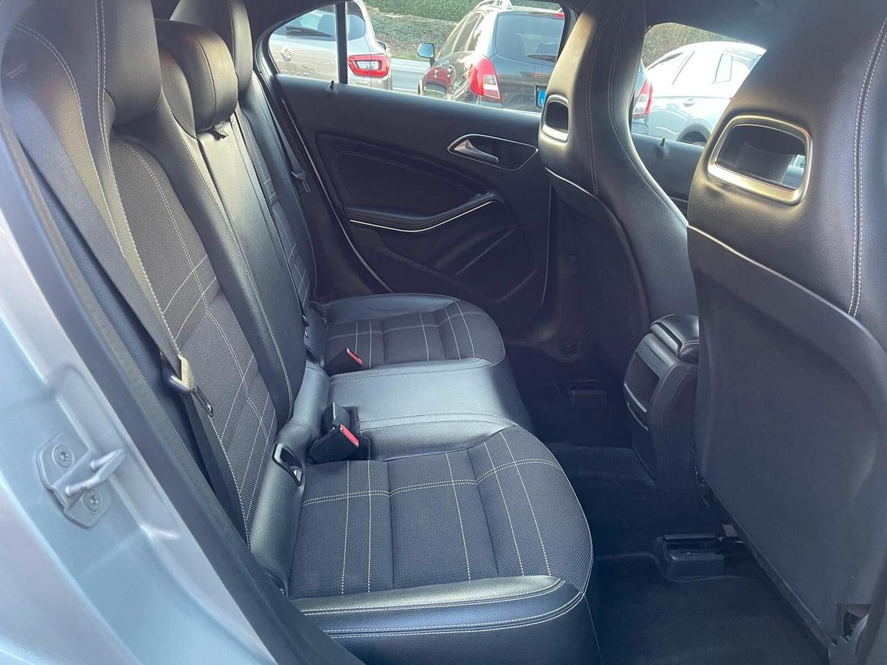 Mercedes-benz A 180 CDI BlueEFFICIENCY Automatic Sport