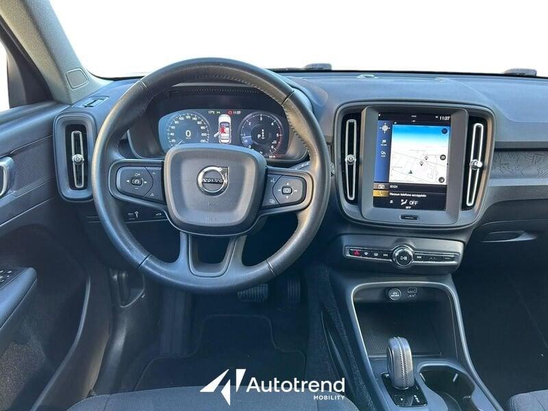 Volvo XC40 D3 150 CV Automatica NAVI LED Momentum Core